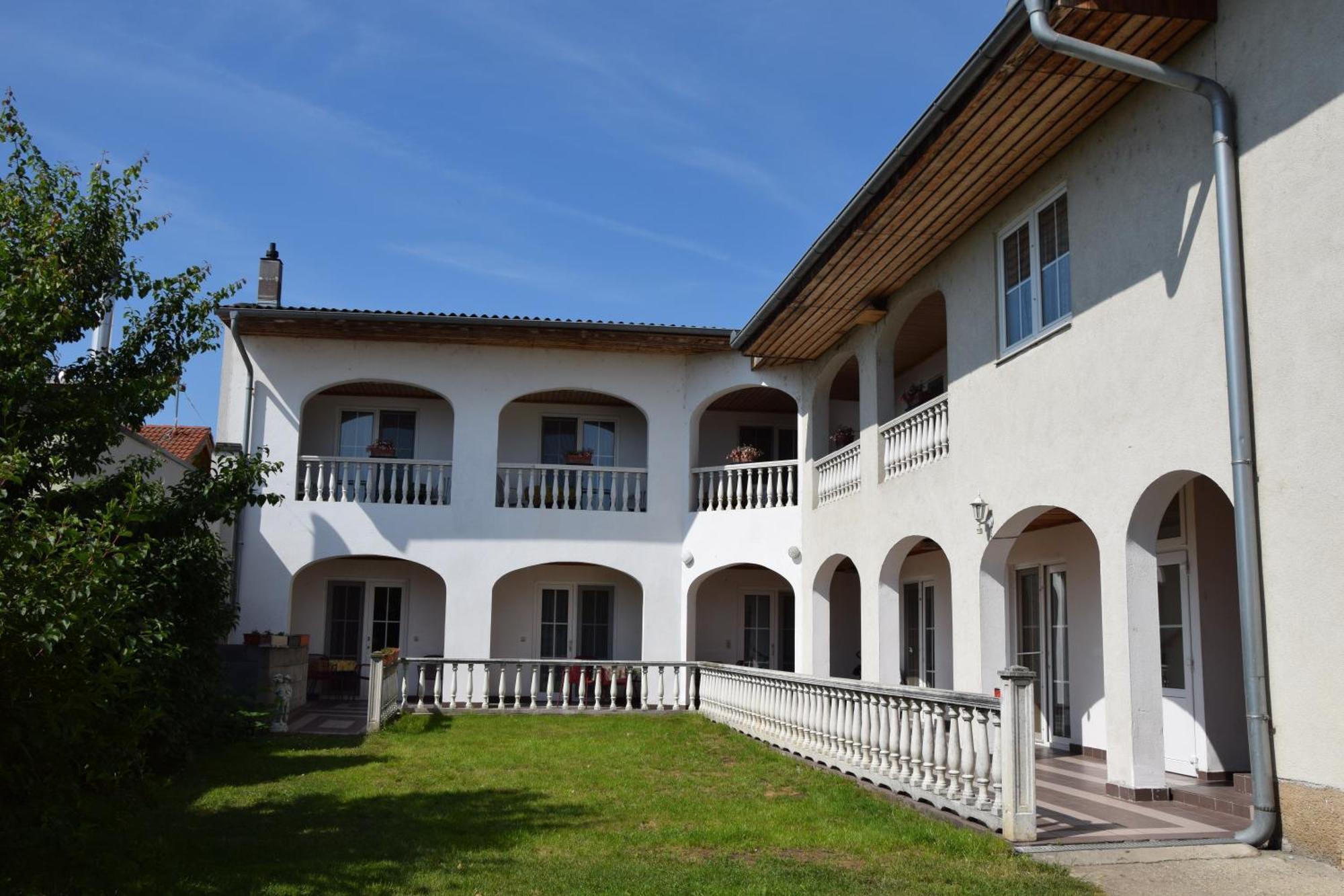 Appartmenthaus Rosenhof Podersdorf am See Eksteriør billede